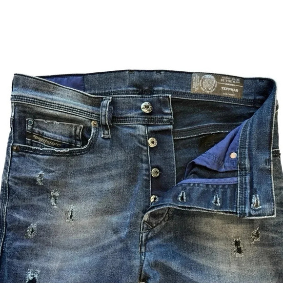 DIESEL Jeans Mens 26 x 30 Distressed Tepphar Slim Carrot Stretch Denim EUC - Picture 4 of 8